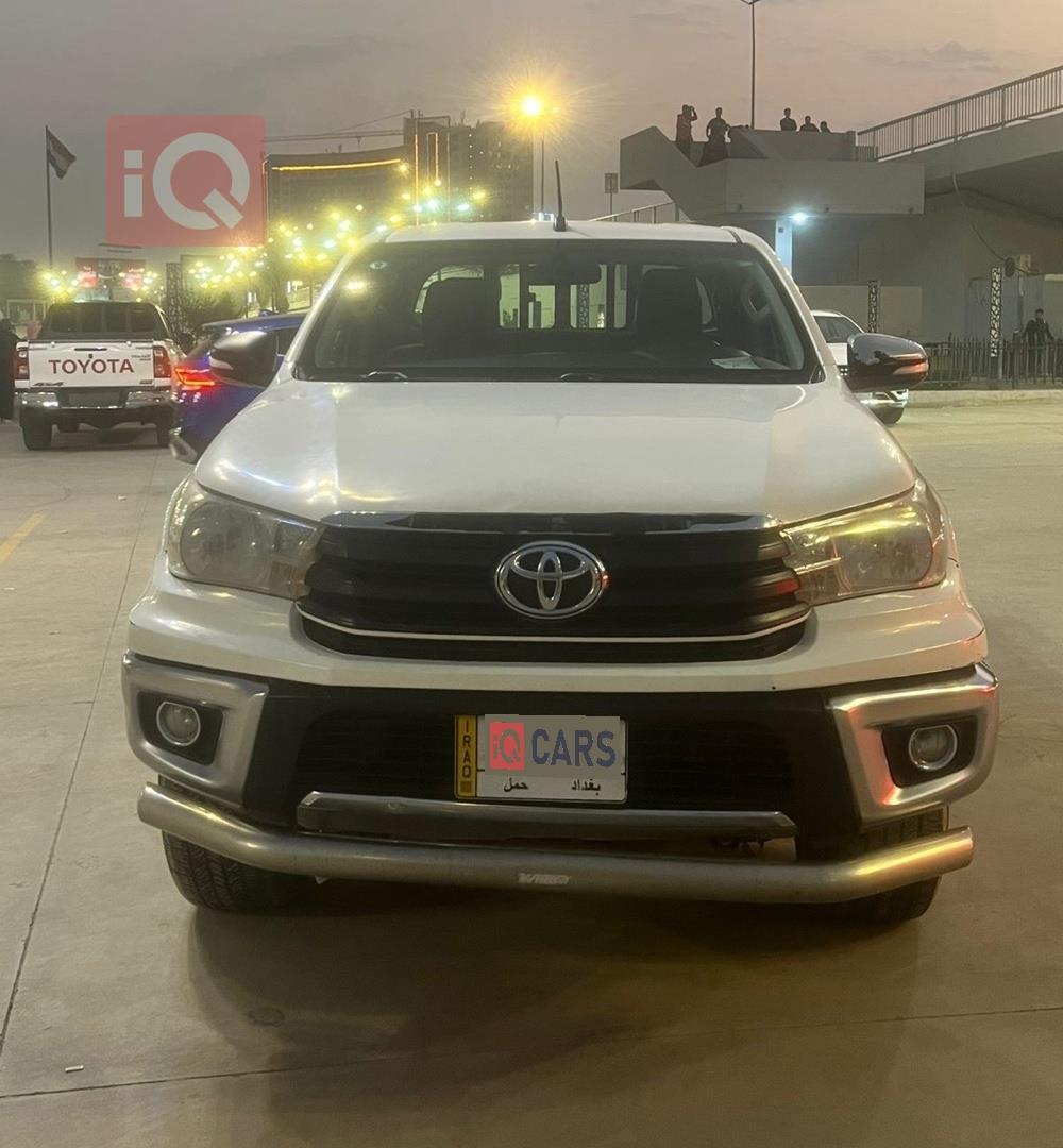 تويوتا هايلوكس